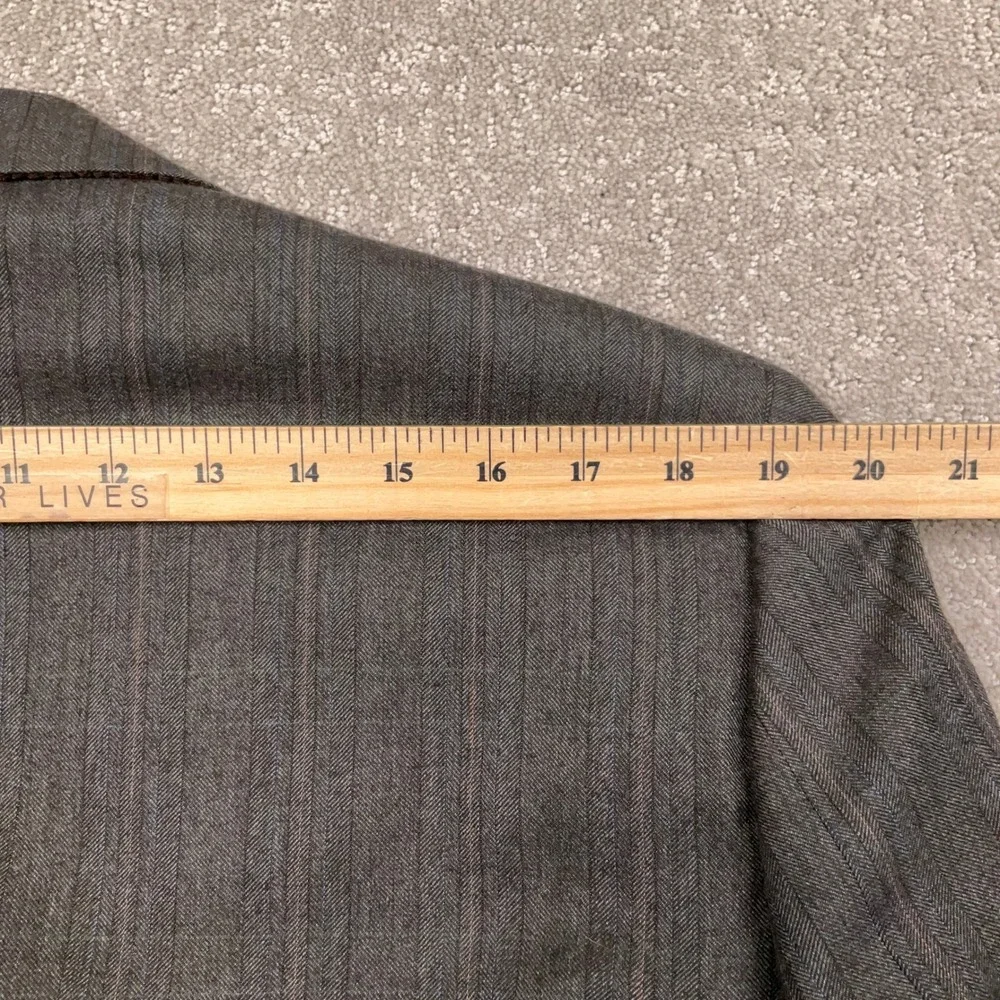 Hart Schaffner Marx Suit Mens 44R Gray Herringbone Pinstripe Heritage Career‎